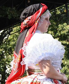 Рукава у моравського національного костюма незаміжньої жінки, Фото: Atillak, CC BY-SA 3