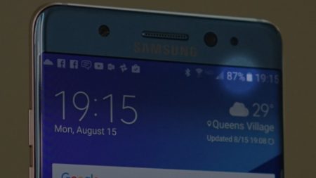 На початку цього тижня Samsung   надала   власникам смартфонів Galaxy Note7 можливість перевірити, чи небезпечний їх екземпляр