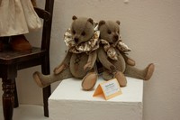 Зі своїми симпатичними ведмедями ( «Ханс і Лілі», «Суок і Тибул») Ірина стала переможницею конкурсу «Лялька року 2010» в номінації «Мишка з мохеру»