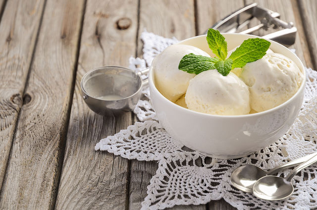 Секрети приготування морозива в домашніх умовах